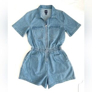 GAP Light Blue Denim Romper. Size Small